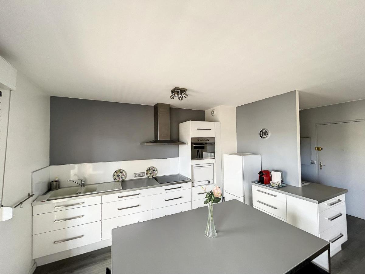 City & Cosy, Lyon Charcot- Wifi - Lave Linge - Balcon - Parking Exterior foto